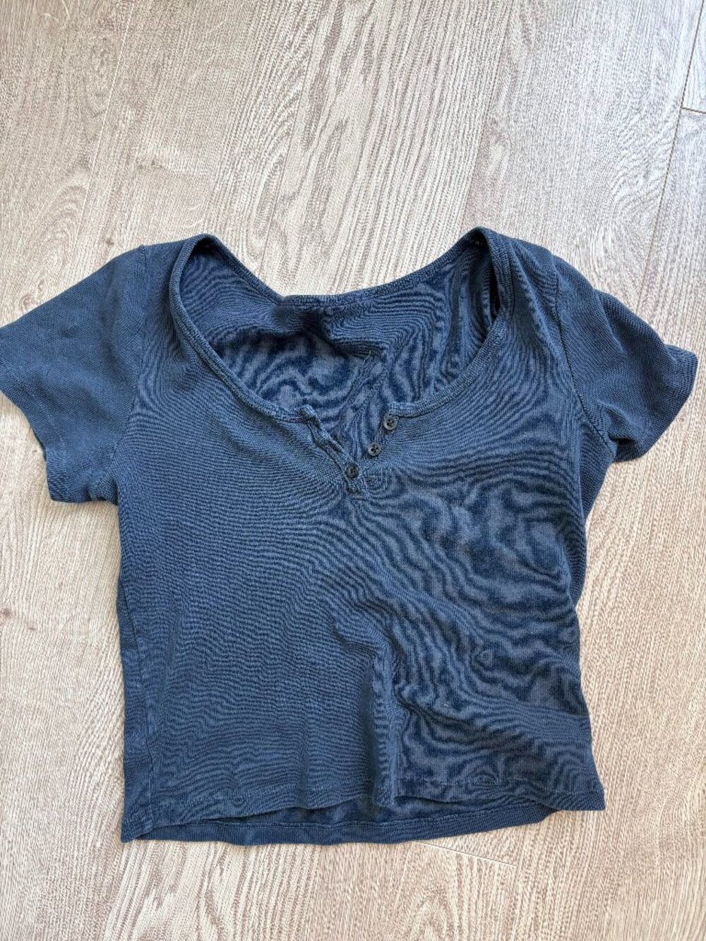 BRANDY MELVILLE BLUE TOP